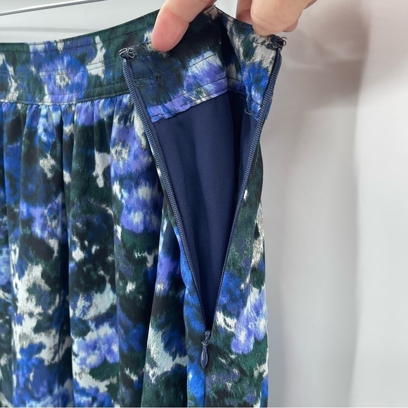 Adrianna Papell Blue Abstract Floral Pleated Flouncy Skirt Size 14 - Picture 5 of 12